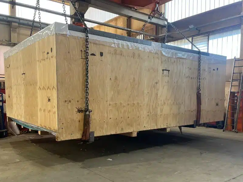 casse-in-legno-per-spedizioni-via-mare-terra-e-via-aerea